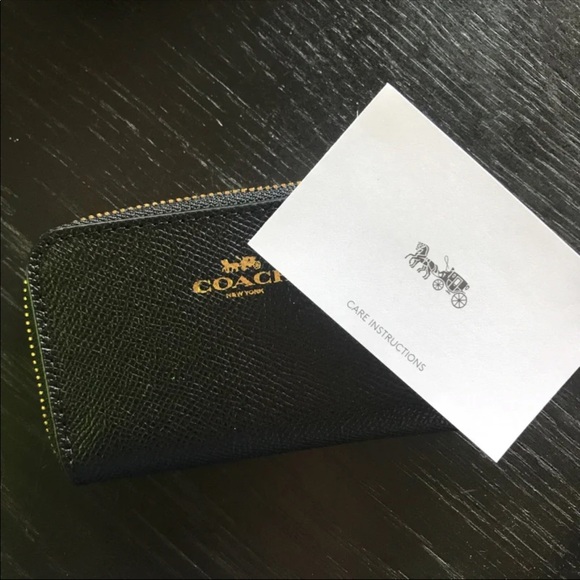 NWT Coach Wallet - Picture 2 of 4